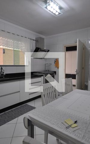Casa à venda com 200m², 3 quartos e 4 vagasCozinha