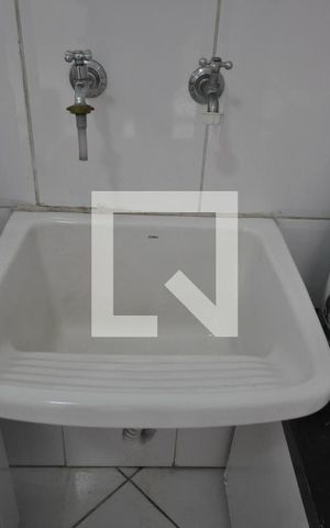 Casa à venda com 200m², 3 quartos e 4 vagasÁrea de Serviço