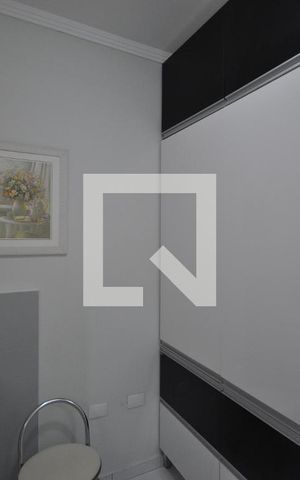 Casa à venda com 200m², 3 quartos e 4 vagasQuarto de Serviço