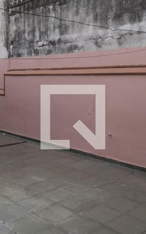 Casa para alugar com 250m², 3 quartos e 4 vagas Casa para alugar com 250m², 3 quartos e 4 vagasQuintal