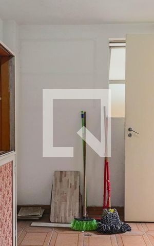 Apartamento à venda com 227m², 4 quartos e 2 vagas Apartamento à venda com 227m², 4 quartos e 2 vagasQuarto