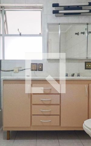 Apartamento à venda com 227m², 4 quartos e 2 vagas Apartamento à venda com 227m², 4 quartos e 2 vagasSuíte