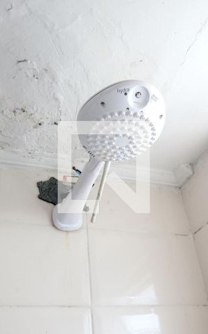 Apartamento à venda com 64m², 2 quartos e 1 vagaBanheiro - Chuveiro