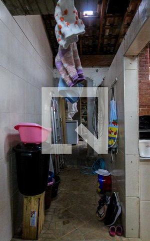 Casa à venda com 144m², 3 quartos e 2 vagas Casa à venda com 144m², 3 quartos e 2 vagasÁrea de Serviço