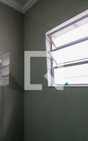 Casa à venda com 144m², 3 quartos e 2 vagas Casa à venda com 144m², 3 quartos e 2 vagasBanheiro