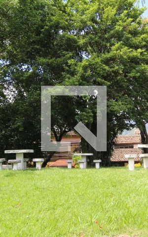 Casa para alugar com 298m², 3 quartos e 1 vagaÁrea comum - Praça