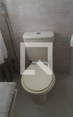 Casa para alugar com 298m², 3 quartos e 1 vagaBanheiro da suíte 2