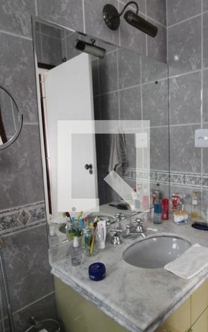 Casa para alugar com 298m², 3 quartos e 1 vagaBanheiro da suíte 1