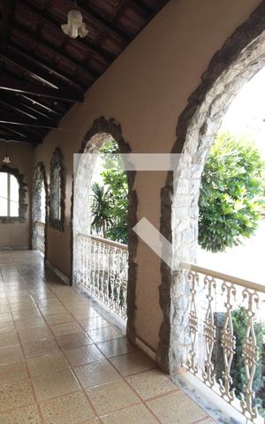 Casa para alugar com 326m², 4 quartos e 4 vagasÁrea Externa