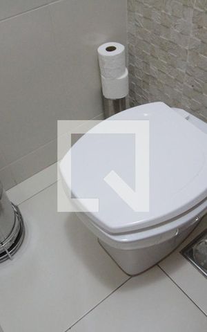 Casa para alugar com 326m², 4 quartos e 4 vagasLavabo