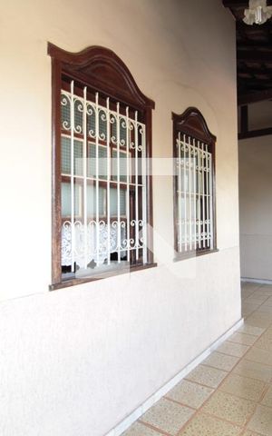 Casa para alugar com 326m², 4 quartos e 4 vagasÁrea Externa