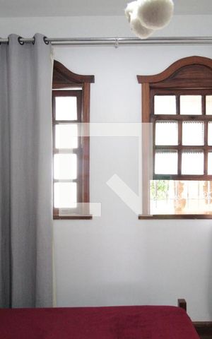 Casa para alugar com 326m², 4 quartos e 4 vagasQuarto 1