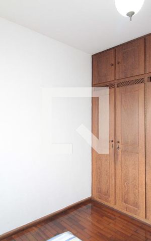 Casa para alugar com 326m², 4 quartos e 4 vagasQuarto 2