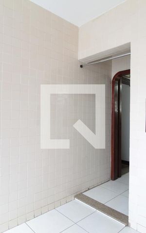 Casa para alugar com 326m², 4 quartos e 4 vagasArea de Serviço