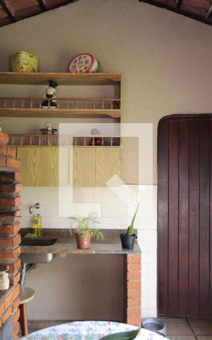 Casa para alugar com 326m², 4 quartos e 4 vagasÁrea Gourmet