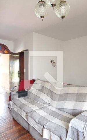 Casa para alugar com 326m², 4 quartos e 4 vagasSala de TV