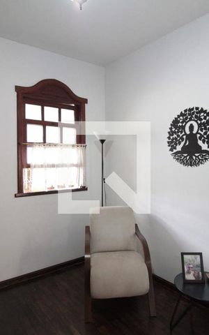 Casa para alugar com 326m², 4 quartos e 4 vagasBiblioteca