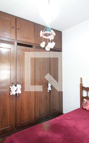 Casa para alugar com 326m², 4 quartos e 4 vagasQuarto 1