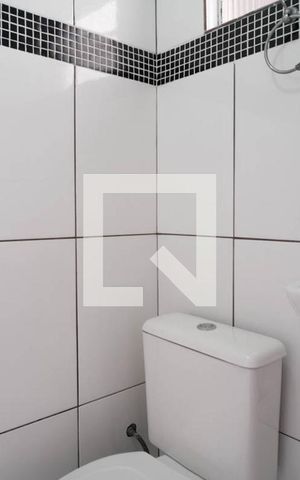Casa à venda com 150m², 3 quartos e 1 vaga Casa à venda com 150m², 3 quartos e 1 vagaBanheiro Social