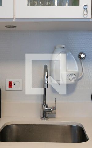Apartamento à venda com 98m², 2 quartos e sem vaga Apartamento à venda com 98m², 2 quartos e sem vagaCozinha