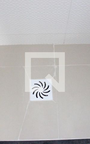 Apartamento para alugar com 42m², 2 quartos e sem vagaBanheiro