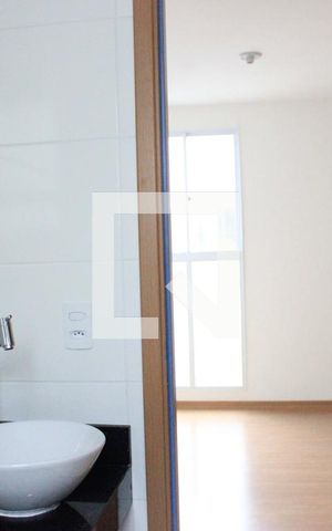 Apartamento para alugar com 42m², 2 quartos e sem vagaBanheiro