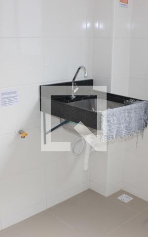 Apartamento para alugar com 42m², 2 quartos e sem vagaÁrea de serviço/ Tanque