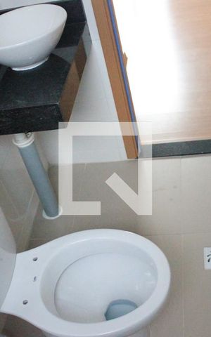 Apartamento para alugar com 42m², 2 quartos e sem vagaBanheiro