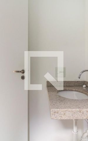 Apartamento à venda com 64m², 2 quartos e 1 vagaBanheiro da Suíte 1