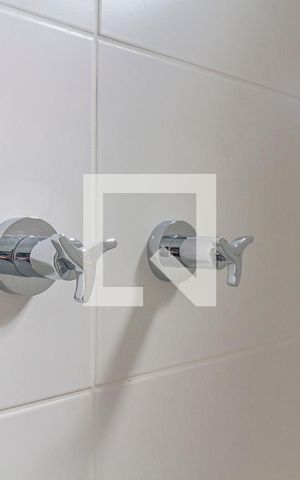 Apartamento à venda com 64m², 2 quartos e 1 vagaBanheiro da Suíte 1