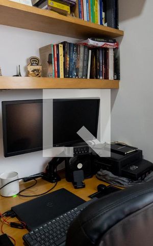 Apartamento à venda com 70m², 2 quartos e 1 vaga Apartamento à venda com 70m², 2 quartos e 1 vagaEscritório