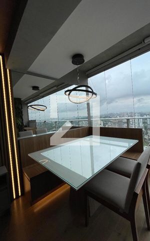 Apartamento à venda com 36m², 1 quarto e 1 vaga Apartamento à venda com 36m², 1 quarto e 1 vagaMesa de jantar