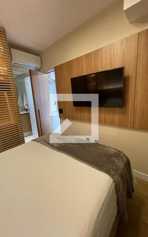 Apartamento à venda com 36m², 1 quarto e 1 vaga Apartamento à venda com 36m², 1 quarto e 1 vagaSuíte