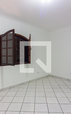 Casa à venda com 114m², 3 quartos e 2 vagas Casa à venda com 114m², 3 quartos e 2 vagasQuarto 2