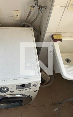 Apartamento à venda com 65m², 1 quarto e 1 vagaÁrea de Serviço