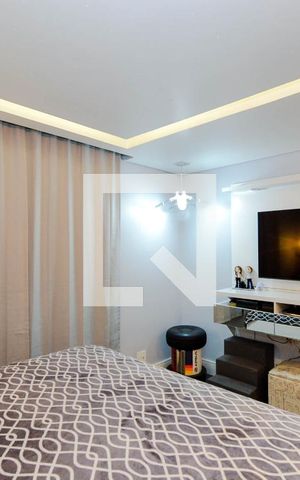 Apartamento à venda com 114m², 3 quartos e 2 vagas Apartamento à venda com 114m², 3 quartos e 2 vagasSuíte