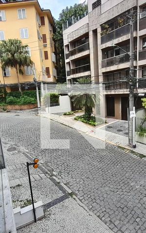 Apartamento para alugar com 120m², 4 quartos e 2 vagas Apartamento para alugar com 120m², 4 quartos e 2 vagasVista