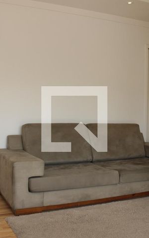 Apartamento à venda com 72m², 2 quartos e 1 vagaSala