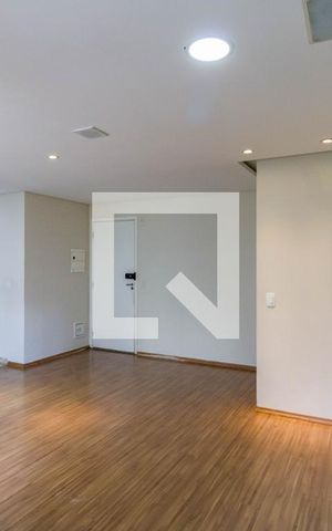 Apartamento à venda com 64m², 2 quartos e 1 vaga Apartamento à venda com 64m², 2 quartos e 1 vagaSala