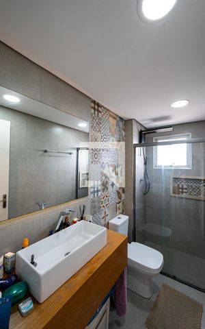 Apartamento à venda com 60m², 2 quartos e 1 vaga Apartamento à venda com 60m², 2 quartos e 1 vagaBanheiro Social