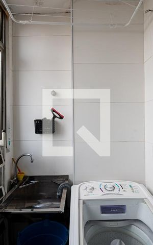 Apartamento à venda com 60m², 2 quartos e 1 vaga Apartamento à venda com 60m², 2 quartos e 1 vagaLavanderia