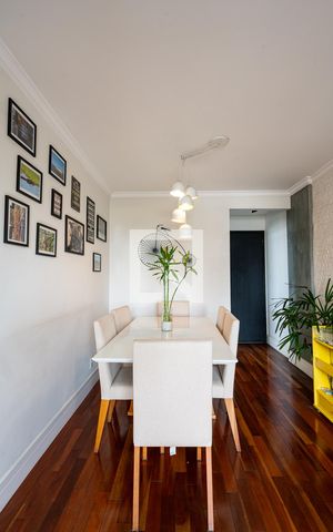 Apartamento à venda com 60m², 2 quartos e 1 vaga Apartamento à venda com 60m², 2 quartos e 1 vagaSala