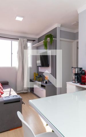 Apartamento à venda com 40m², 2 quartos e sem vaga Apartamento à venda com 40m², 2 quartos e sem vagaSala