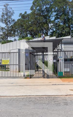 Apartamento à venda com 40m², 2 quartos e sem vaga Apartamento à venda com 40m², 2 quartos e sem vagaFachada