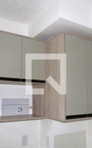 Apartamento para alugar com 33m², 2 quartos e sem vagaSala/Cozinha - Armário