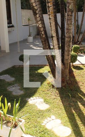 Casa de condomínio para alugar com 450m², 3 quartos e 5 vagasÁrea externa  