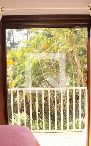 Casa de condomínio para alugar com 450m², 3 quartos e 5 vagasQuarto 1