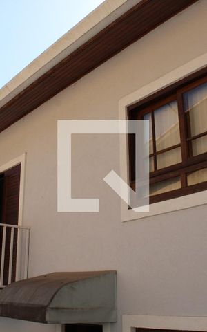 Casa de condomínio para alugar com 450m², 3 quartos e 5 vagasÁrea externa  