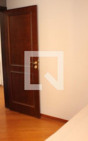 Casa de condomínio para alugar com 450m², 3 quartos e 5 vagasQuarto 3