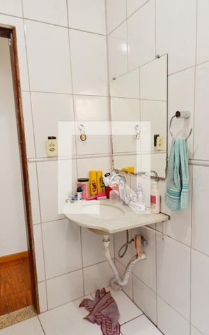 Casa à venda com 89m², 8 quartos e 3 vagasBanheiro social/ casa1
